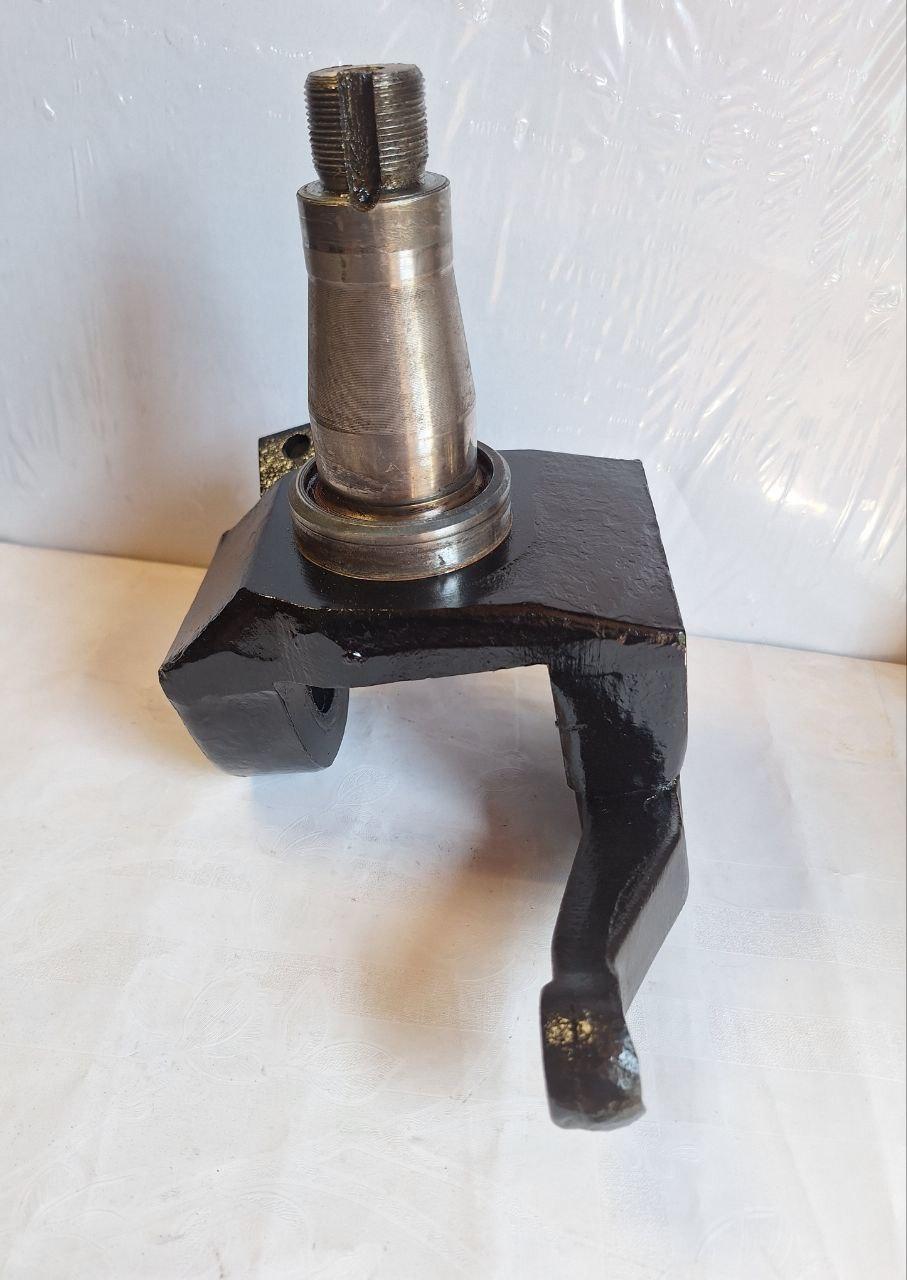 Кулак поворотний (артикул 4902 04.00.00) для навантажувачів Балканкар ДВ1733 та БВ2733 - Зображення 3