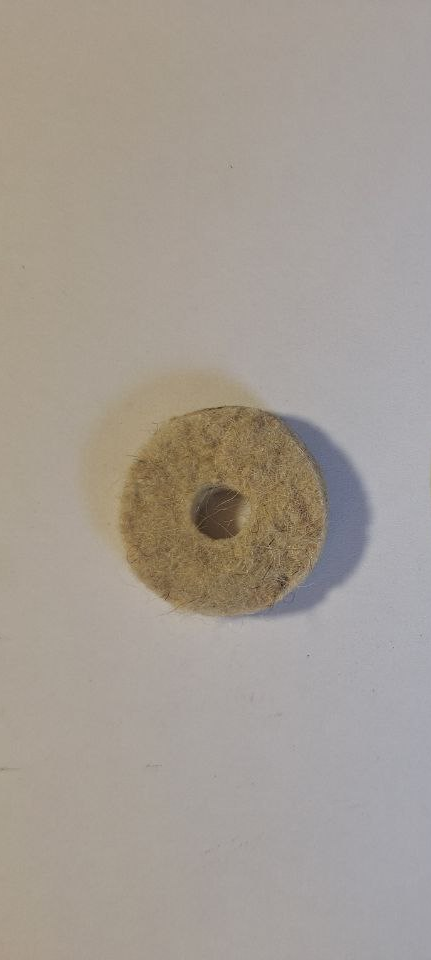 Кришка ущільнювальна БВ/войлок/ 5002 00.00.13